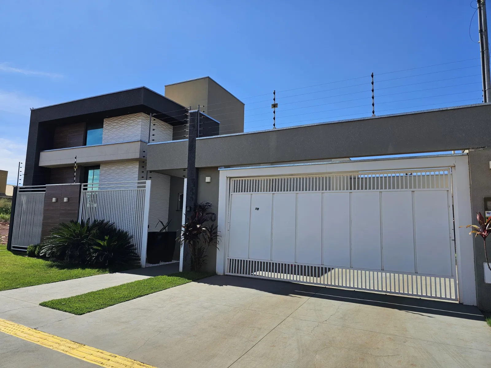 casa a venda jardim cristhais i 3 quartos sendo 1 su te dourados ms 1 2025 05 13