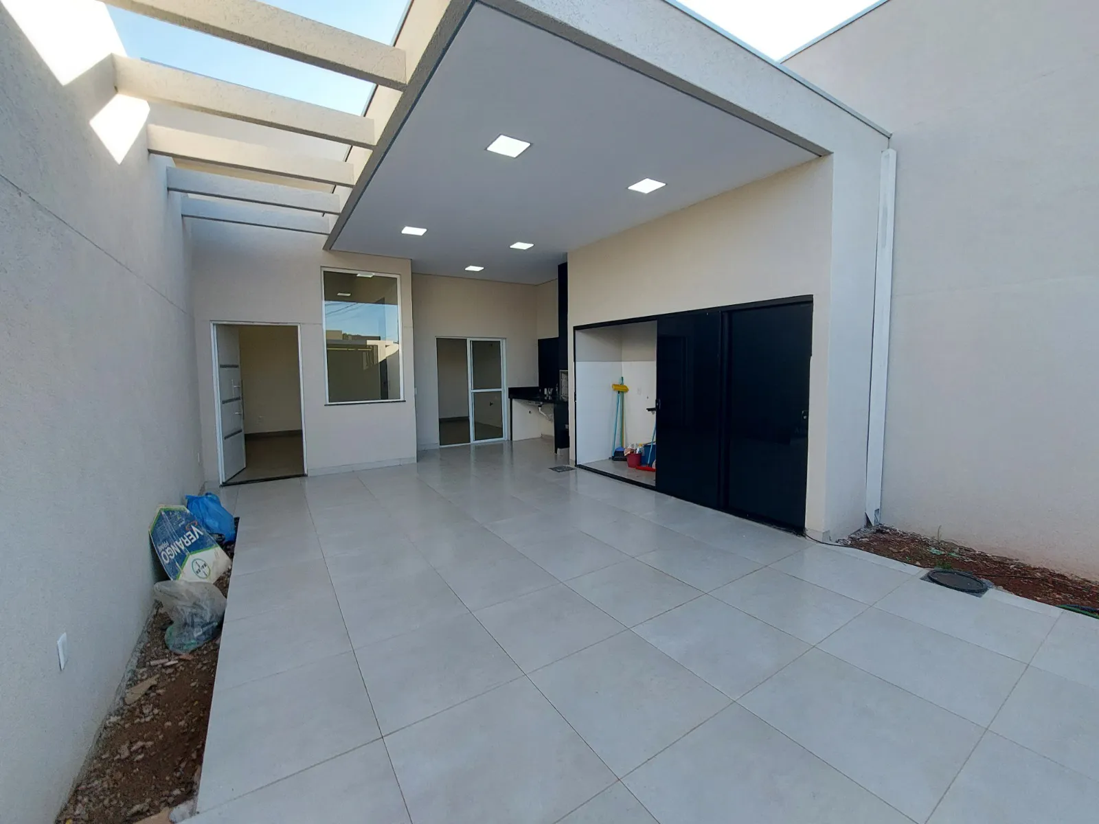 casa nova a venda jardim cristhais ii 3 quartos sendo 1 su te 110 r alu sio de azevedo dourados ms 10 2025 05 13