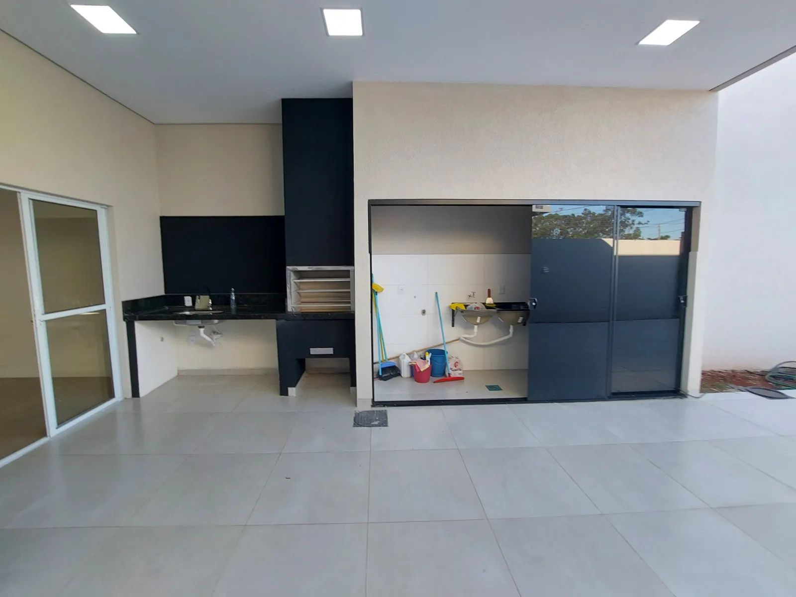 casa nova a venda jardim cristhais ii 3 quartos sendo 1 su te 110 r alu sio de azevedo dourados ms 9 2025 05 13