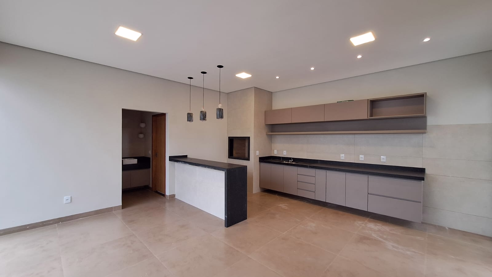 WhatsApp Image 2025 12 10 at 08.34.15