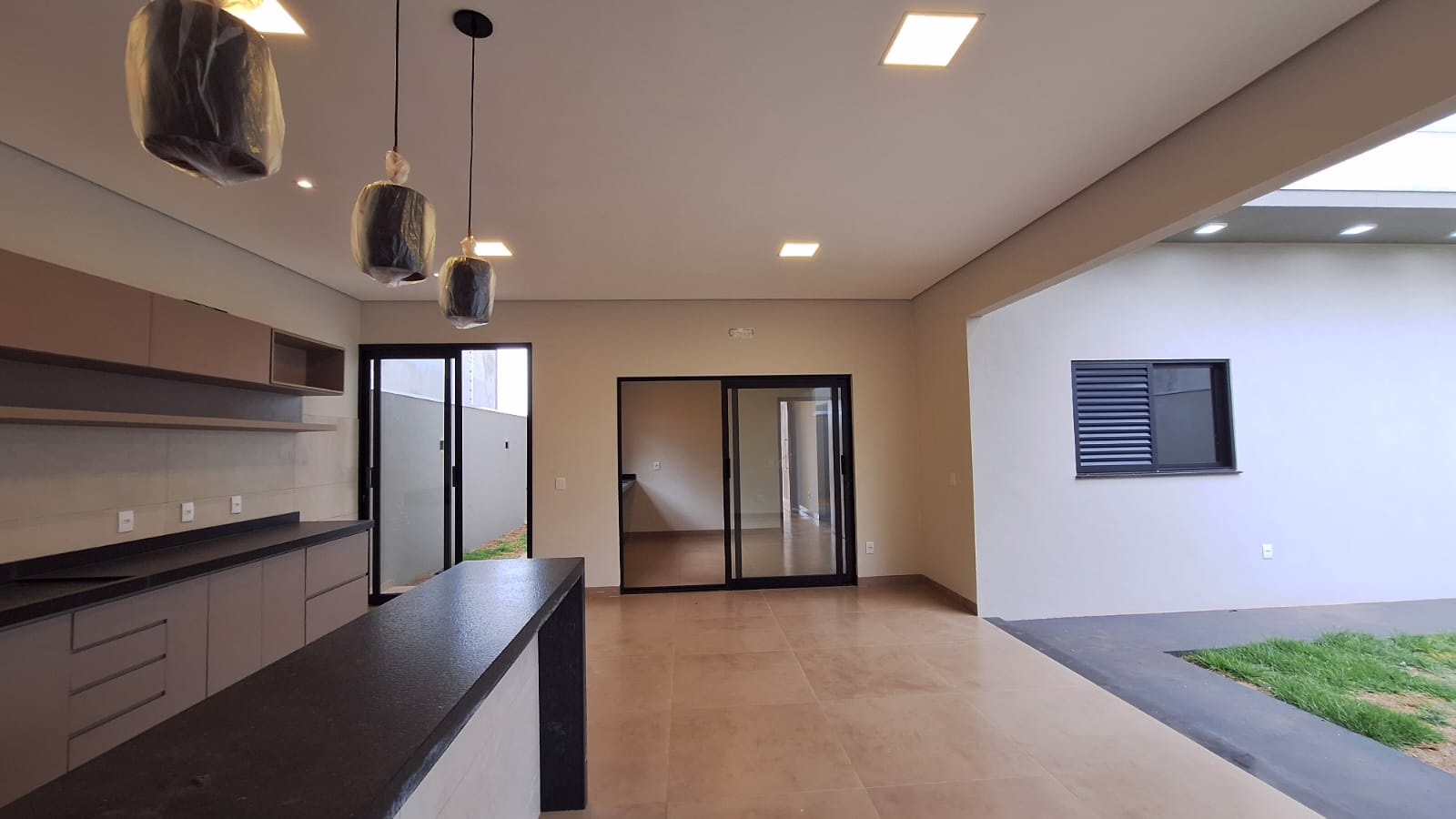 WhatsApp Image 2025 12 10 at 08.34.17