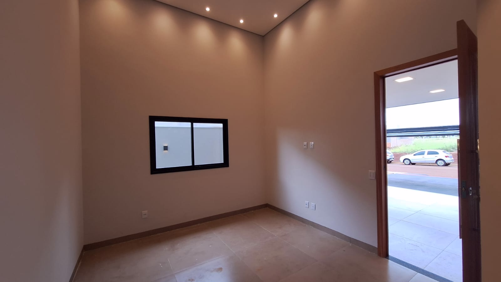 WhatsApp Image 2025 12 10 at 08.34.32 (1)